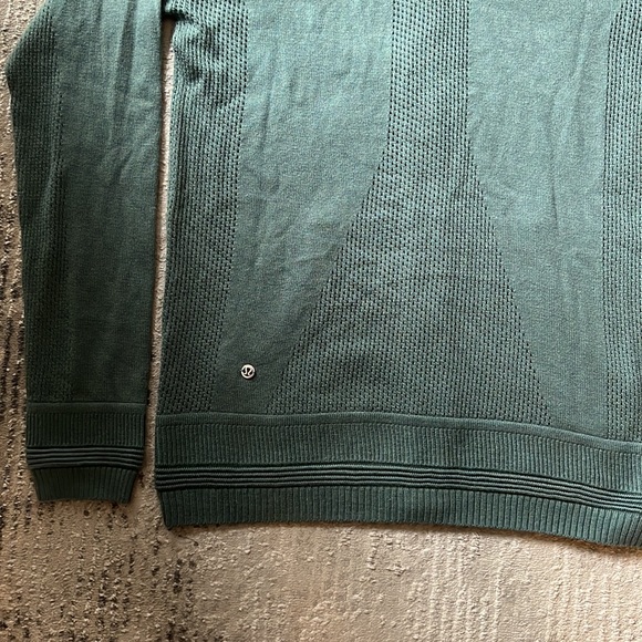 Lululemon Wake Up & Go Sweater - Picture 8 of 10